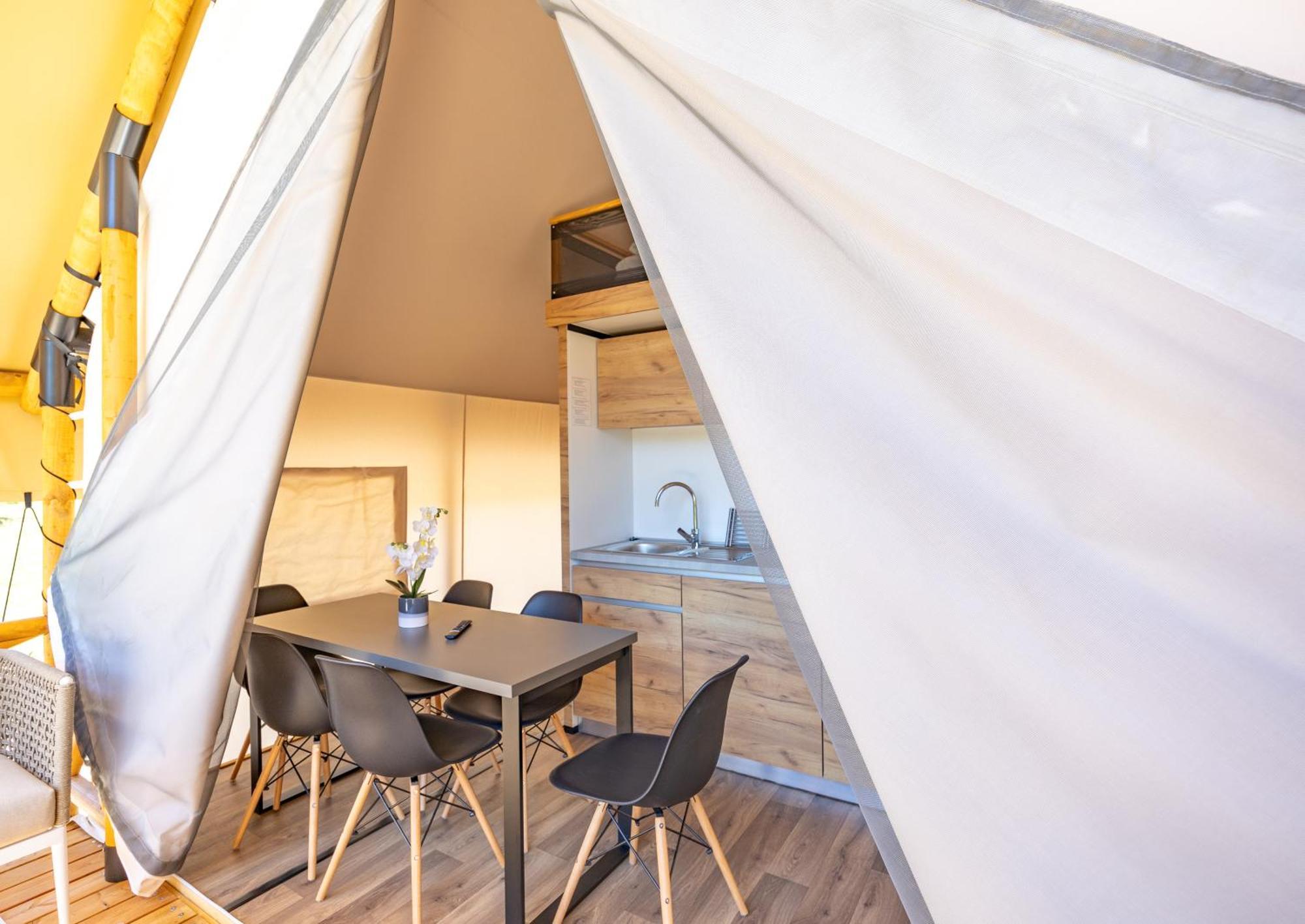 Camp Dole Zivogosce - Mobile Home And Glamping Tent Zewnętrze zdjęcie